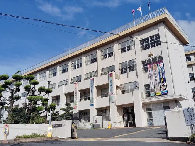 峰山高校の外観