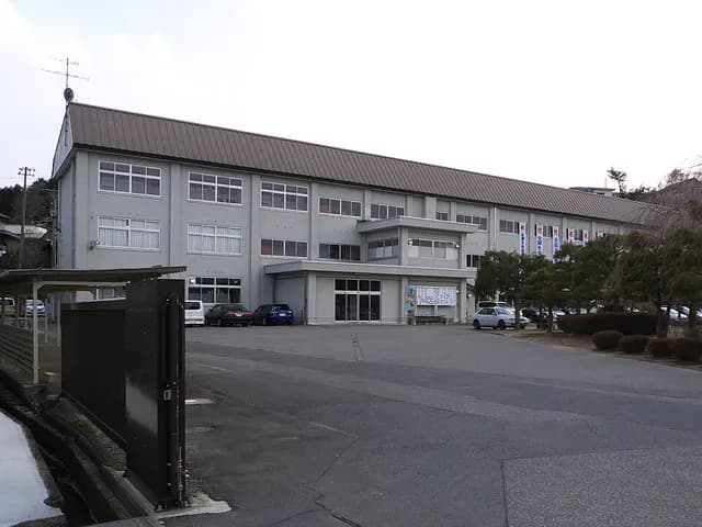 宮古商工高校の外観