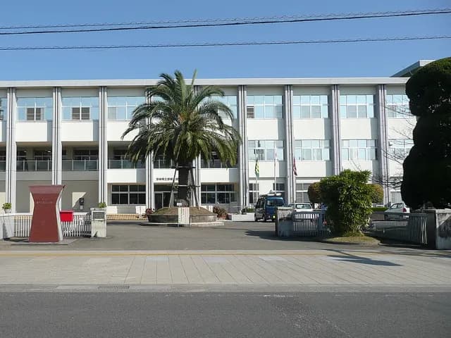 宮崎大宮高校の外観