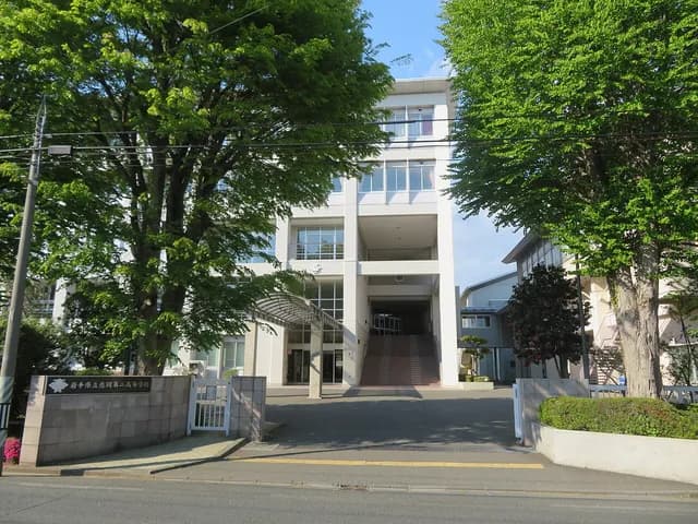 盛岡第二高校の外観