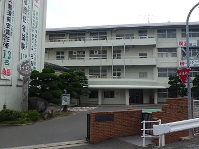 長崎工業高校の外観