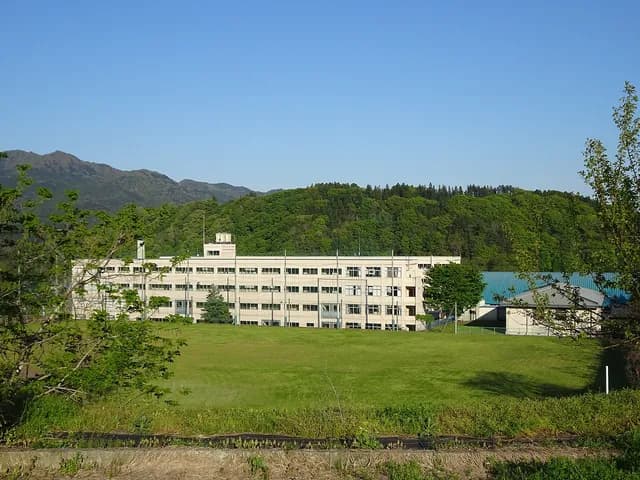 三戸高校の外観