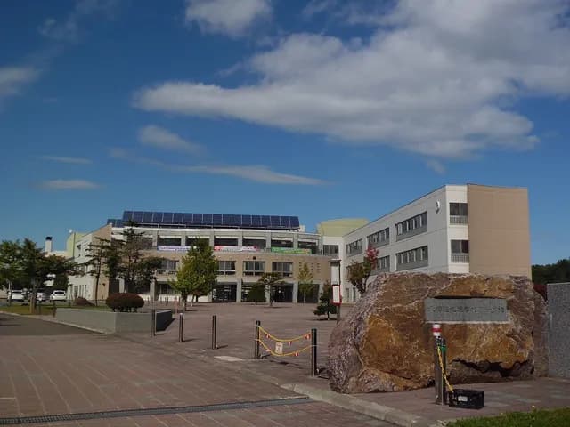 札幌啓成高校の外観