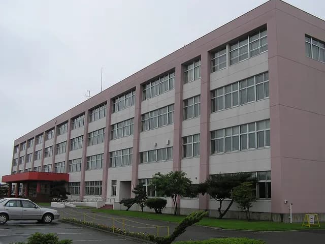 静内高校の外観