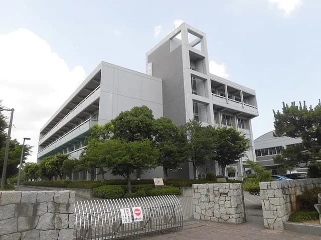 高松桜井高校の外観