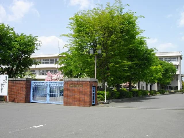 高崎東高校の外観