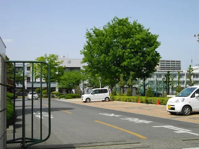 高崎工業高校の外観