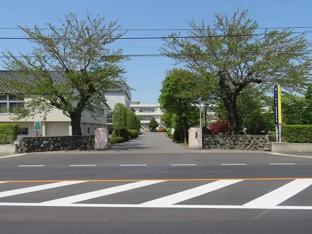 十和田工業高校の外観