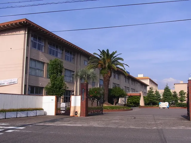 高浜高校の外観