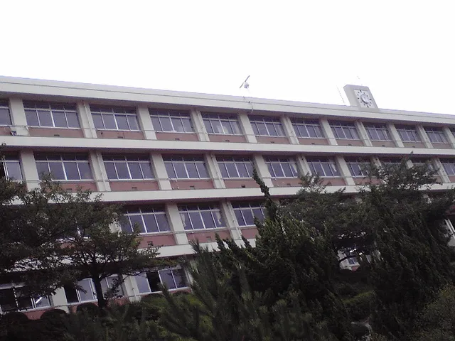 浜田水産高校の外観