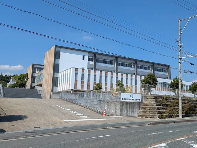浜松湖北高校の外観