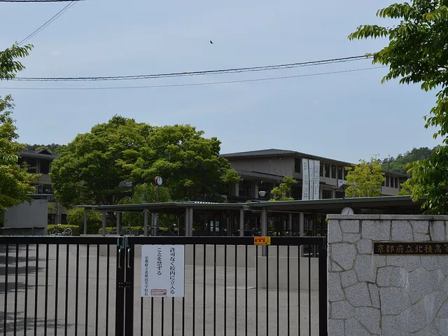 北稜高校の外観