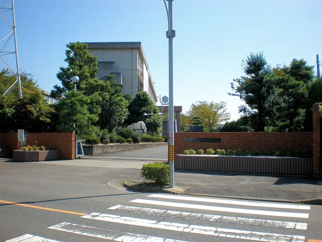 小牧南高校の外観