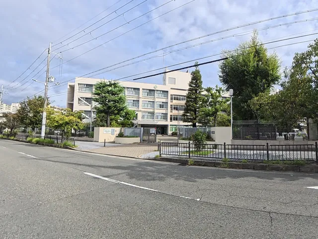 柴島高校の外観