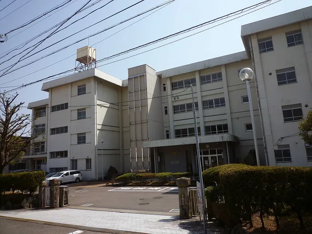 尾鷲高校の外観