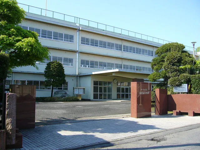 佐原高校の外観