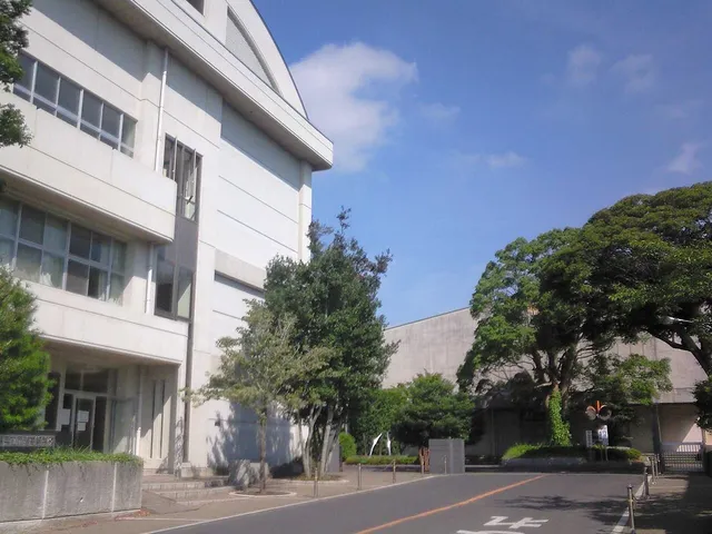 匝瑳高校の外観