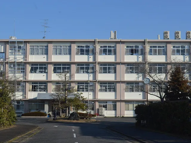 東濃実業高校の外観