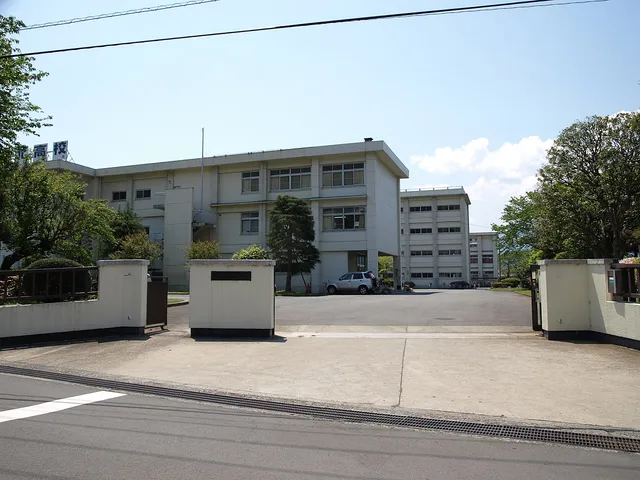 山北高校の外観